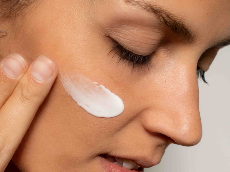 3 réflexes beauté anti-fatigue pour un teint éclatant à la rentrée