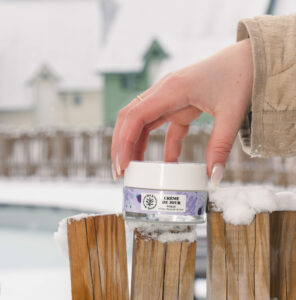 barrière cutanée des peaux sensibles protégée en hiver